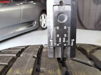 Autobanden OEM Ferrari 360 velgenset 18 inch met Pirelli banden 6/7 mm