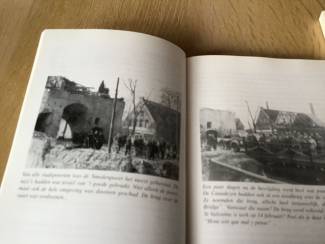 Geschiedenis en Politiek 2 Boeken v.BRUGGE rond-& na bevrijding 1944 +tegel v. Brugge