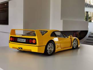 Modelauto's | groot | 1:5 tot 1:12 Ferrari F40 K56 Pocher Rivarossi 515pcs 1:8 Geel