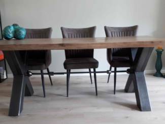 Stoere industriele eiken eettafel 90 * 200