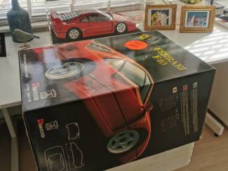 Modelauto's | groot | 1:5 tot 1:12 Ferrari F40 Pocher schaal 1:8 Rood ongebouwd.