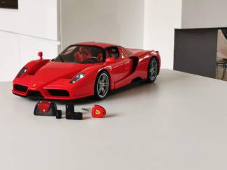 Modelauto's | groot | 1:5 tot 1:12 Enzo Ferrari DeAgostini De Agostini 2002 1/10 47cm lang
