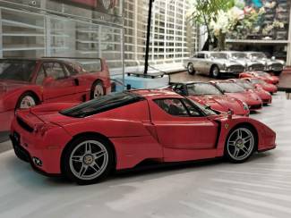Modelauto's | groot | 1:5 tot 1:12 Enzo Ferrari DeAgostini De Agostini 2002 1/10 47cm lang