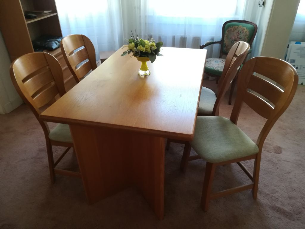 Licht eiken Eettafel met : Tafels | Eettafels