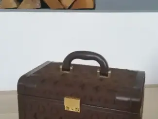 Accessoires 2 x Vintage Ferrari Leather Luggage Suitcase bag koffer