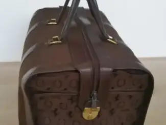 Accessoires 2 x Vintage Ferrari Leather Luggage Suitcase bag koffer