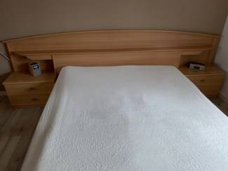 Bed te koop