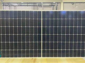 Tuinmeubelen 166mm 144cell 450W zonnepaneel van Maysun Solar