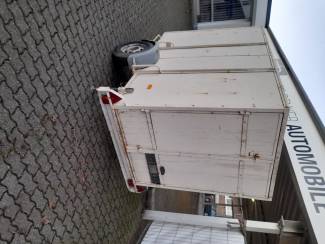 Te koop aangeboden zelfbouw koffer aanhanger