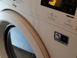Was- en droogmachine in 1