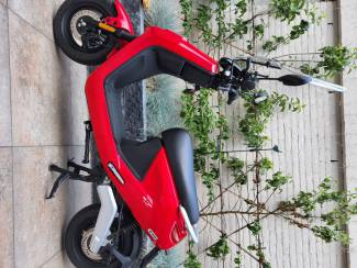 Snorfietsen en Snorscooters IVA E-Go S4 bj 2021 km slechts 815!