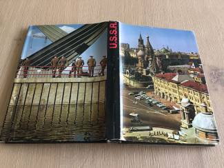 Reisboeken BOEK USSR De Sovjetunie ,het grootste land van de wereld