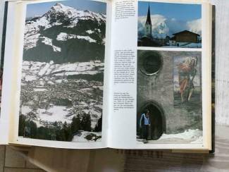 Boek :OOSTENRIJK ;om op reis te gaan,ski-land ,beklimmingen