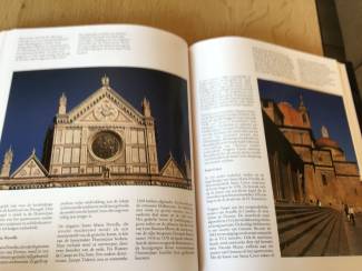 Boeken | Reisgidsen Firenze is om u te bekoren met een prachtige stad om te doen