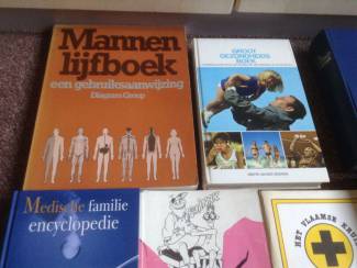 Medische boeken van;mannen,gezondheid,EHBO,encyclopedie,home