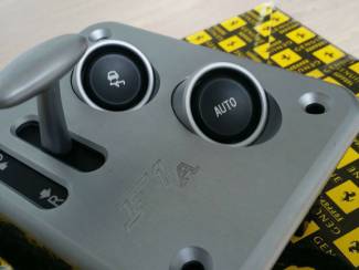 Accessoires Ferrari 612 Scaglietti (Europe) F1 GEARBOX 208685