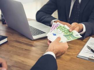 Gezocht: Wereldwijde servicefinanciering