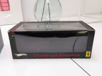 Modelauto's | midden | 1:18 en 1:24 1:18 FERRARI 360 CHALLENGE STRADALE BLUE ELITE P9892 LIMITED