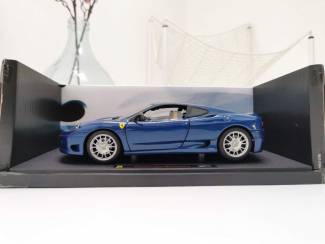 Modelauto's | midden | 1:18 en 1:24 1:18 FERRARI 360 CHALLENGE STRADALE BLUE ELITE P9892 LIMITED