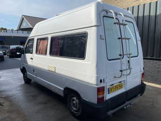 Renault Renault Trafic T46e-a 1.7 camper bj1997 rijdend maar opknapper