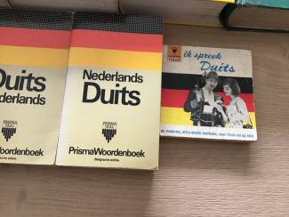 Overige Boeken en Diversen Verschillende woordenboeken zowel frans,duits,engels,nederlands