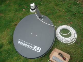 Schotelantenne,receiver(Nedis DVB-S2 HD );ontvangstkop, afstandbe