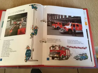 Kinderboeken 8 PRACHTIGE KINDERBOEKEN M. GRONDIGE TEKST EN UITLEG & FOTOS