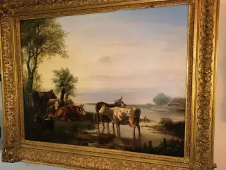 Religie Antiek religieus schilderij en een antiek koeienschilderij Van Os