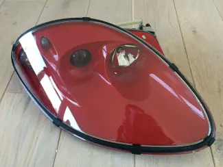 Ferrari 360 koplamp passagierskant rood nieuwstaat