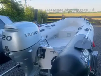 Rubberboten Yam 310 TAF aluminium bodem rib + 20 PK Honda + Kick trailer