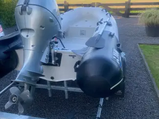 Rubberboten Yam 310 TAF aluminium bodem rib + 20 PK Honda + Kick trailer