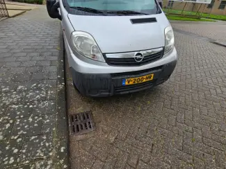 Auto's Opel vivaro 2.0 cdi