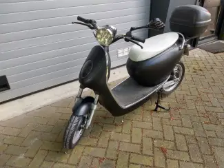 electrische scooter / brommer