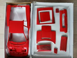 Modelauto's | groot | 1:5 tot 1:12 Ferrari Testarossa Pocher Rivarossi K51 1/8 ongebouwd rood