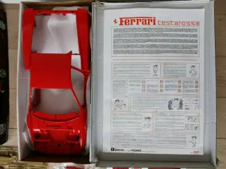 Modelauto's | groot | 1:5 tot 1:12 Ferrari Testarossa Pocher Rivarossi K51 1/8 ongebouwd rood