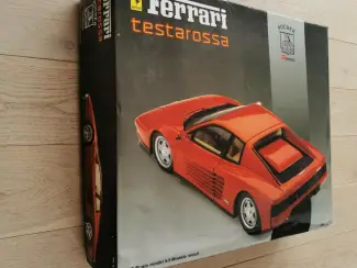 Modelauto's | groot | 1:5 tot 1:12 Ferrari Testarossa Pocher Rivarossi K51 1/8 ongebouwd rood