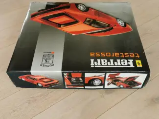 Modelauto's | groot | 1:5 tot 1:12 Ferrari Testarossa Pocher Rivarossi K51 1/8 ongebouwd rood