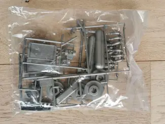 Modelauto's | groot | 1:5 tot 1:12 Ferrari Testarossa Pocher Rivarossi K53 1/8 ongebouwd zwart