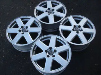 Autobanden 17'' inch Originele Volvo Velgen Steek 5x108