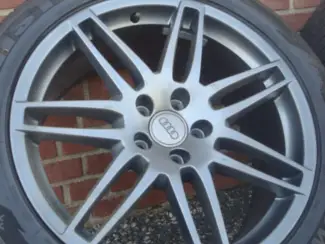 Autobanden 19 Inch Originele RS4 Antraciet search Audi TT Velgen Steek 5x112