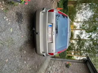 Auto's Ford Mondeo stationwagen