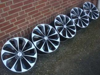 Autobanden 18’’inch CMS C21 Mat Black With Polished Face Kia E nero Ceed