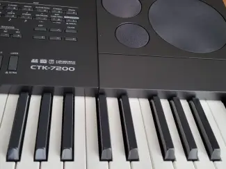 Keyboards Casio CTK-7200 High-Grade Keyboard met 61 toetsen