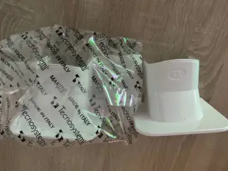 Doe-het-zelf en Verbouw Airco installatiematerialen nieuw.
