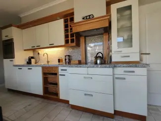 Keuken | Complete keukens Mooie complete Schuller keuken met goed werkende apparatuur,Bosch