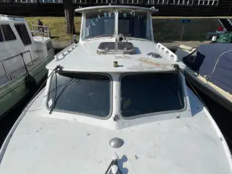 Motorboten MOTORBOOT TE KOOP