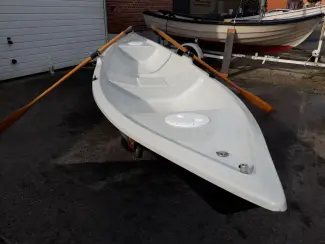 Roeiboten Roeiskiff polyester