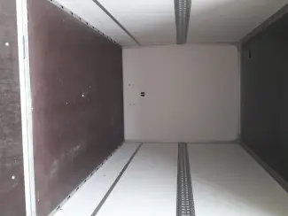 Aanhangwagens en Trailers gesloten aanhangwagen met valdeur