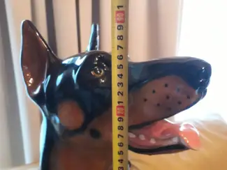 Beelden en Beeldjes dobermaan beeld