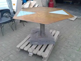 eetkamertafel + stoelen